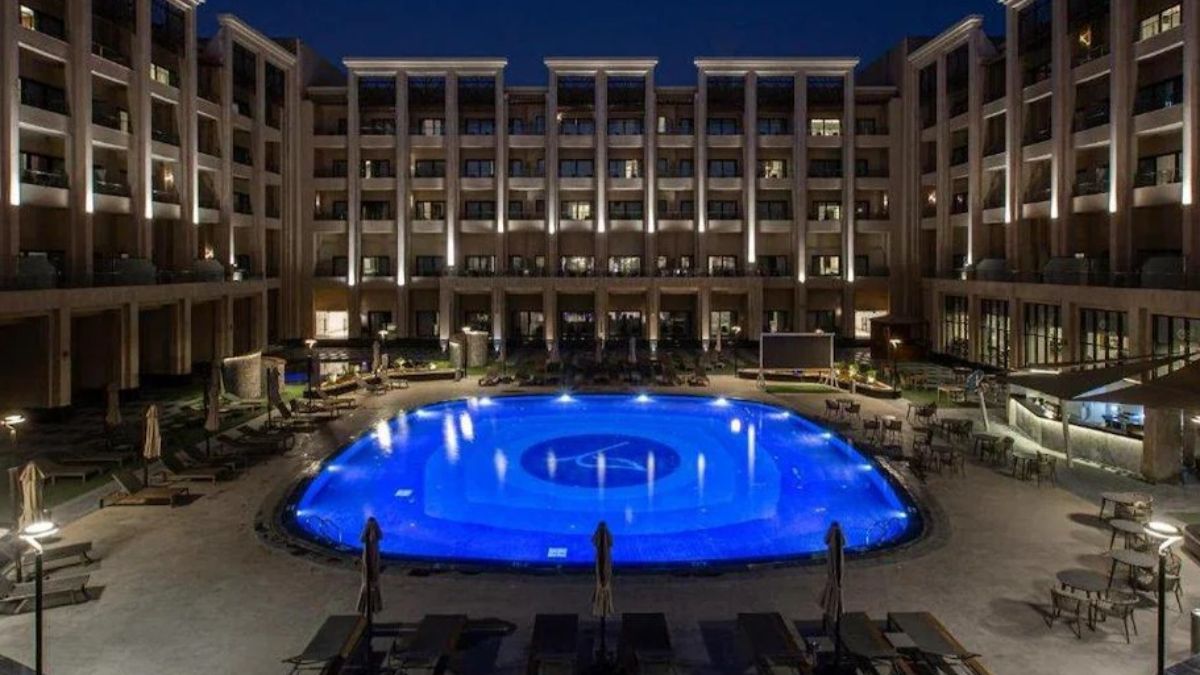 triumph luxury hotel cairo